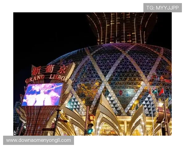 澳门皇宫娱乐城位于澳门核心地段，方便快捷的交通让您的娱乐之旅更加便捷顺畅